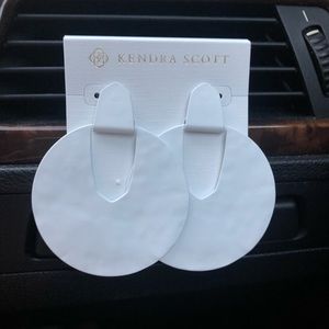 NWT Kendra Scott hoops
